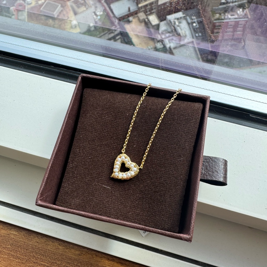 Pacharee Mini Pearl Heart Necklace (18k Gold Plated)